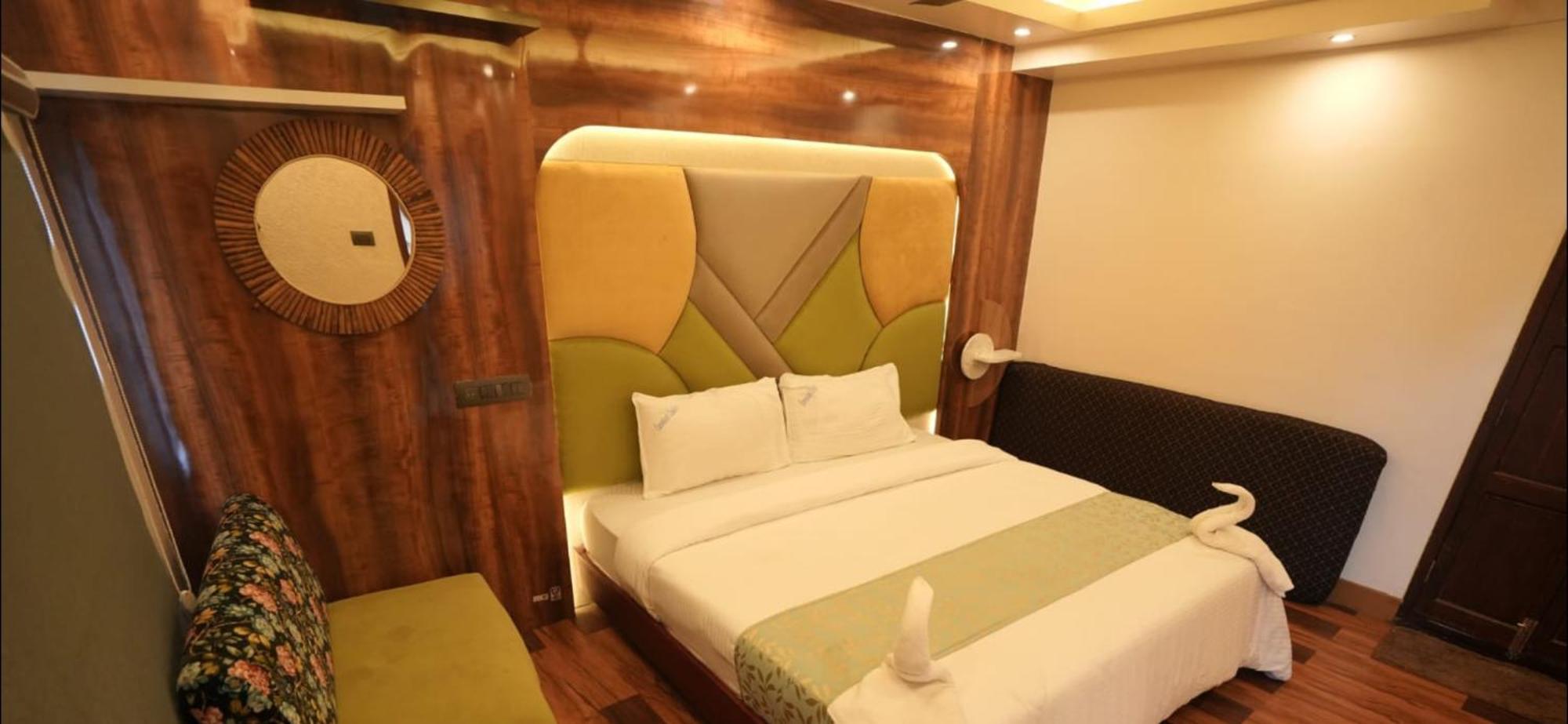 فندق Victoria Houseboats Alappuzha المظهر الخارجي الصورة